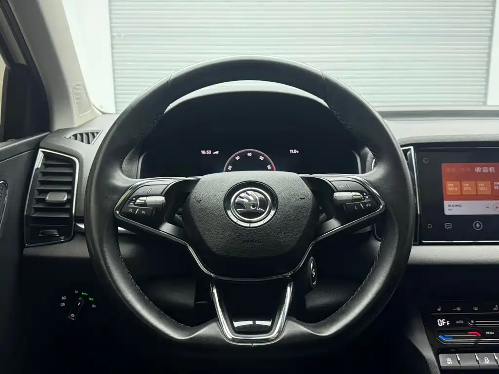 Škoda Karoq 2022 TSI280 Premium 2022 - thumbnail 13