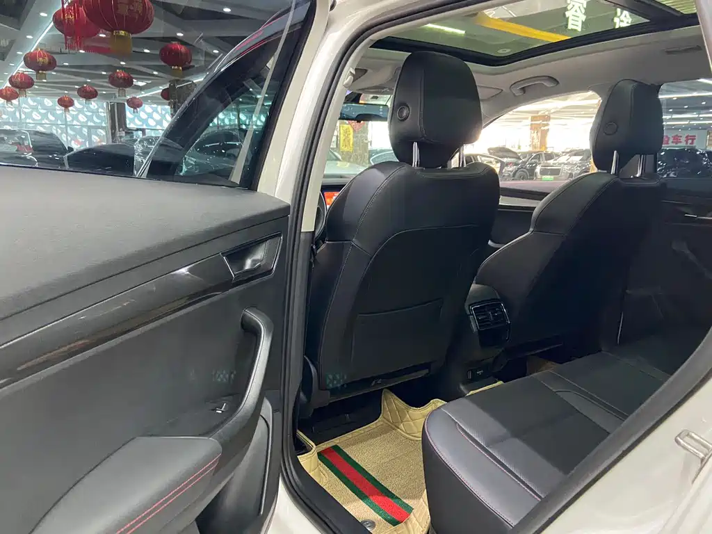Skoda Karoq 2022 TSI280 Luxury Edition 2022 - thumbnail 8