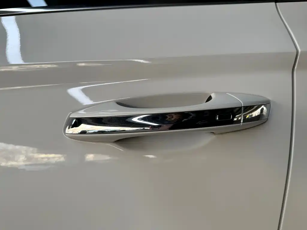 Skoda Karoq 2022 TSI280 Smart Shine Edition 2022 - thumbnail 10