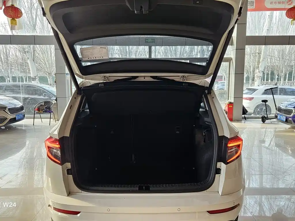 Škoda Karoq 2022 TSI280 Prestige Edition 2022 - thumbnail 4