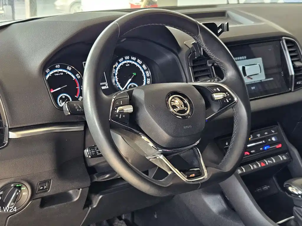 Škoda Karoq 2022 TSI280 Prestige Edition 2022 - thumbnail 12