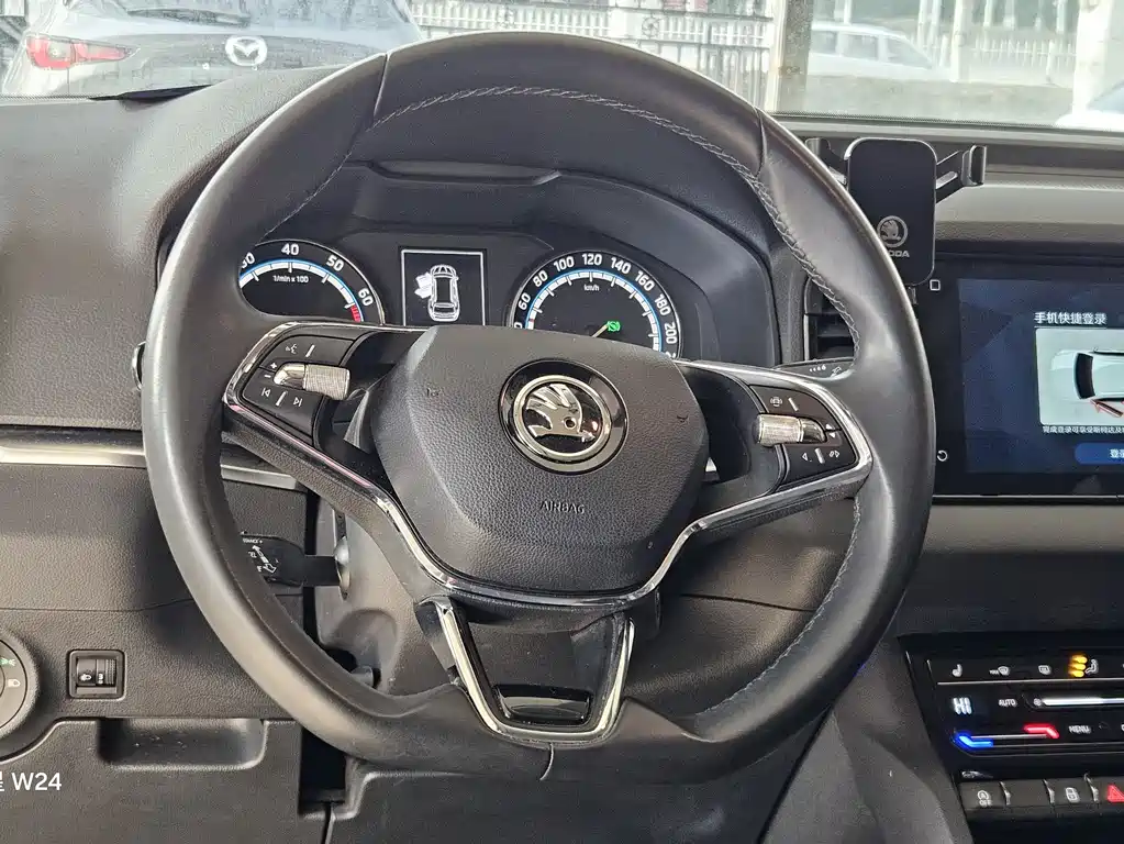 Škoda Karoq 2022 TSI280 Prestige Edition 2022 - thumbnail 19