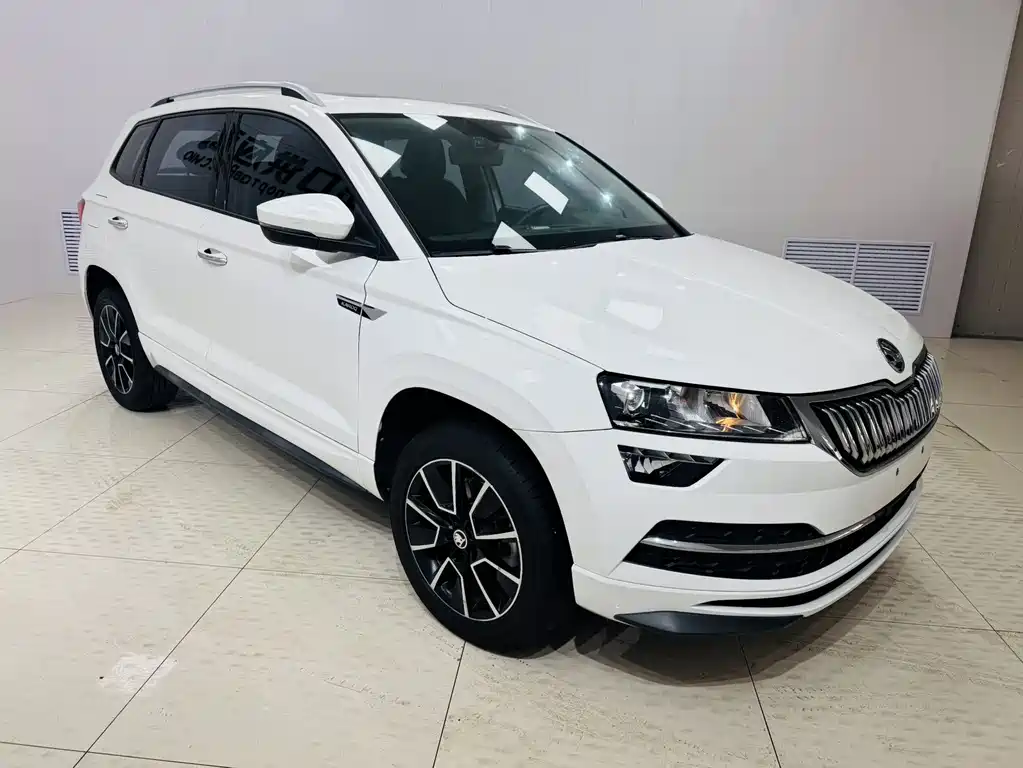 Škoda Karoq 2022 TSI280 Premium Edition 2022 - thumbnail 3