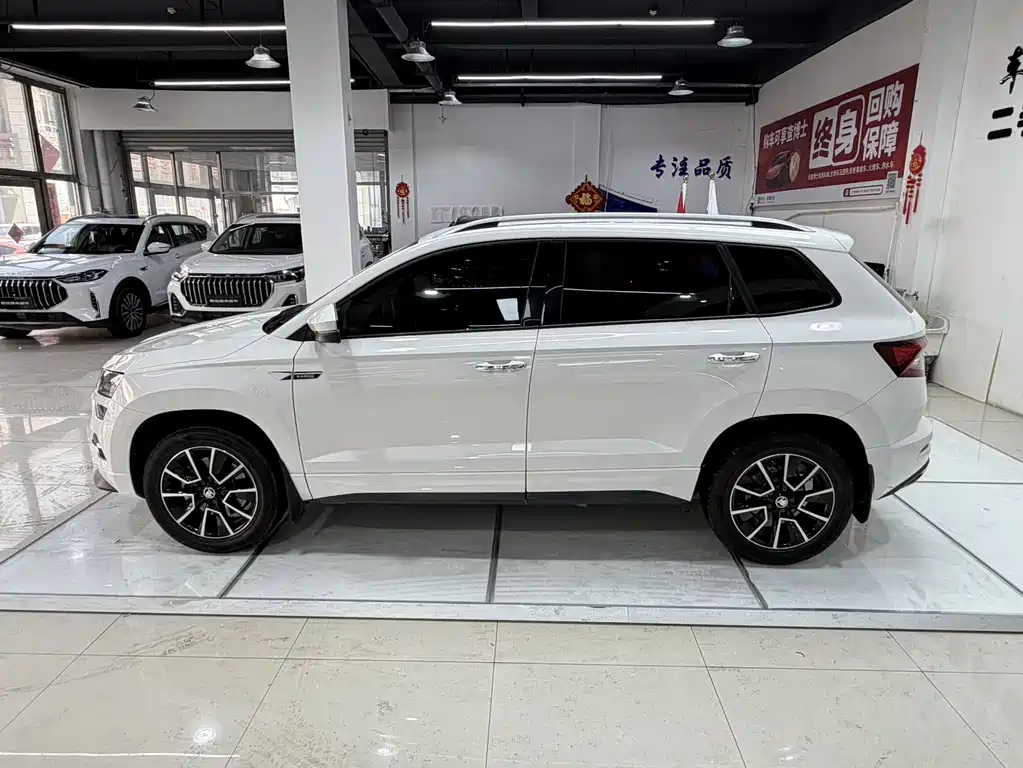 Škoda Karoq 2022 TSI280 Premium 2022 - thumbnail 4