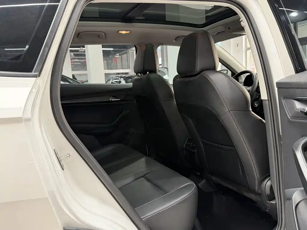 Škoda Karoq 2022 TSI280 Premium 2022 - thumbnail 17