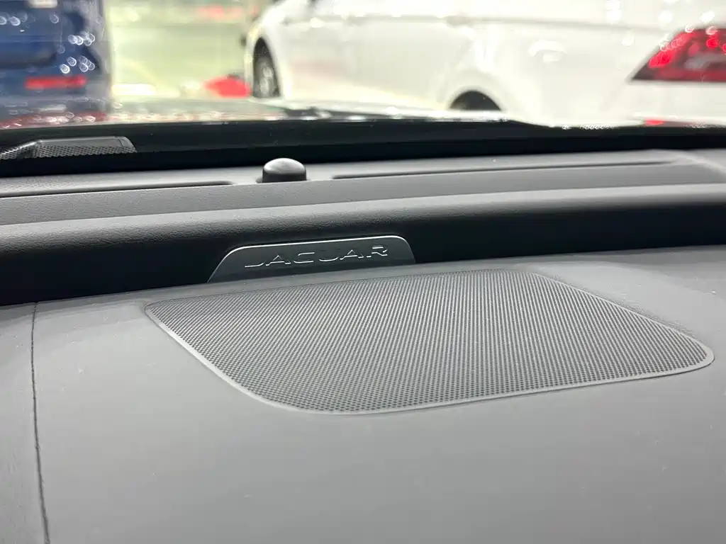 Jaguar Jaguar XEL 2023 2.0T 250PS R-DYNAMIC S Sport 2023 - thumbnail 28
