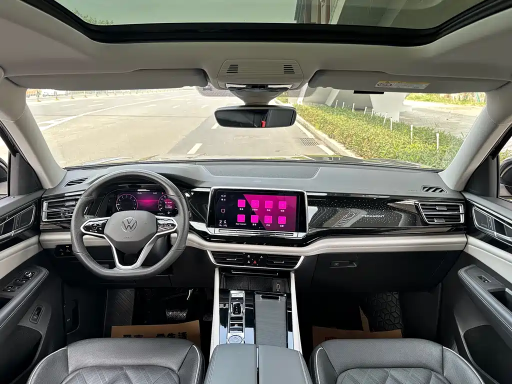 Volkswagen Teramont 2022 Teramont X 380TSI 4Motion Flagship Elite Edition 2022 - thumbnail 5