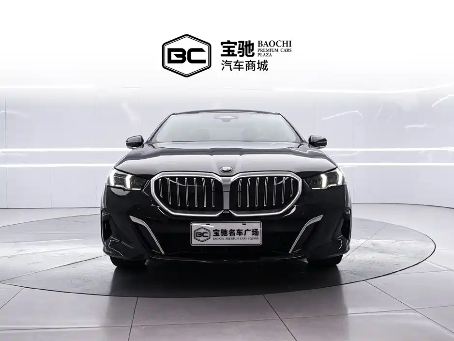 BMW BMW 5 Series 2024 525Li M Sport Package 2024 - thumbnail 2