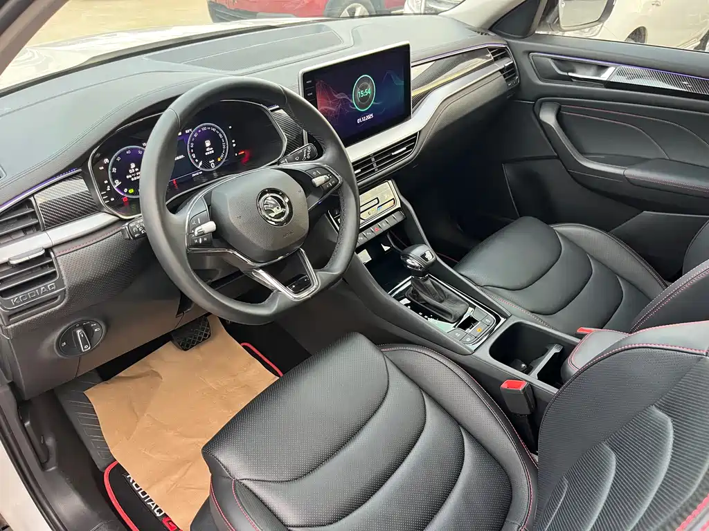 Skoda Kodiaq GT 2022 TSI330 FWD Luxury Edition 2023 - thumbnail 4
