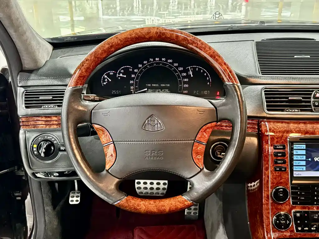 Maybach Maybach 2005 5.5T 62 2005 - thumbnail 8