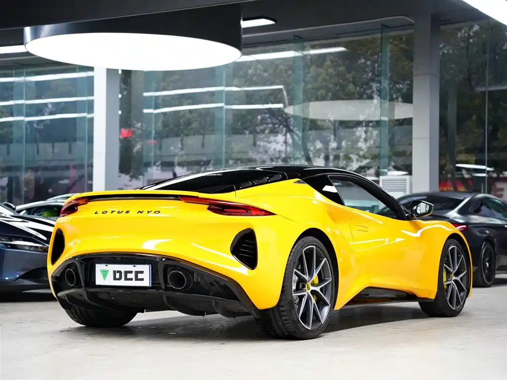 Lotus Sports Car EMIRA 2021 2.0T DCT First Edition 2025 - thumbnail 7