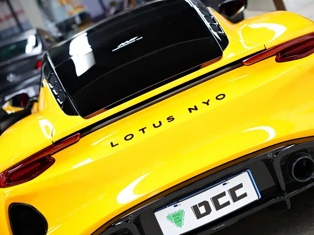 Lotus Sports Car EMIRA 2021 2.0T DCT First Edition 2025 - thumbnail 9