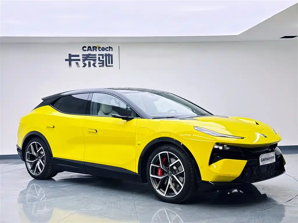 Lotus Sports Car EMEYA 2025 600 Luxury Edition 2026 - thumbnail 2