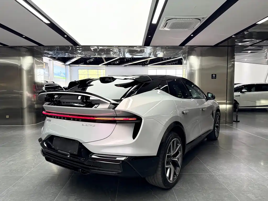Lotus Sports Car ELETRE 2023 ELETRE S+ 2023 - thumbnail 15