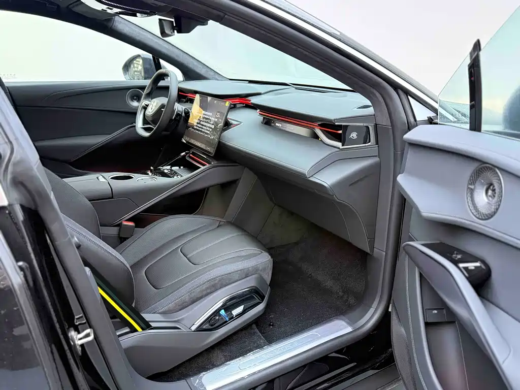 Lotus Sports Car ELETRE 2025 600 Touring 2026 - thumbnail 17