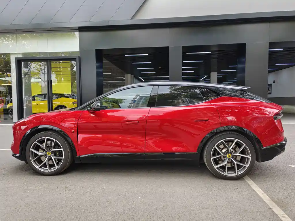 Lotus Sports Car ELETRE 2023 ELETRE S+ 2023 - thumbnail 2
