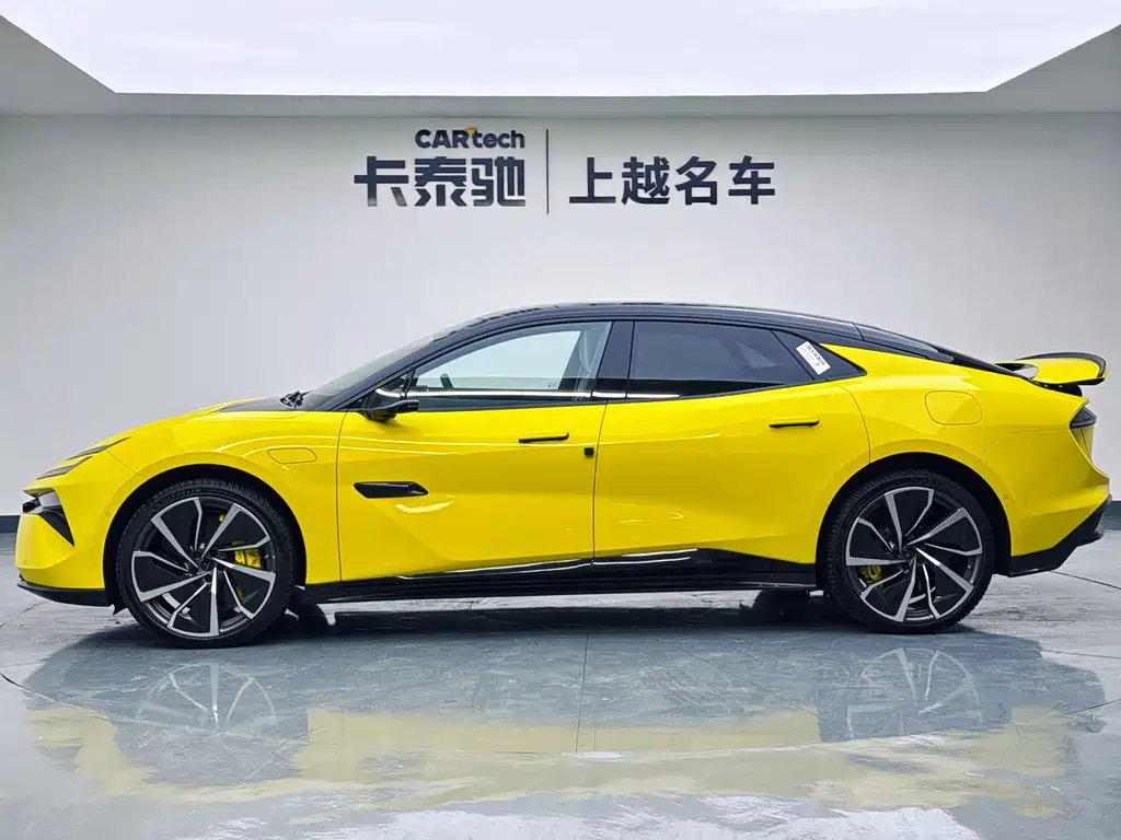 Lotus Sports Car EMEYA 2026 900 4-Door 2026 - thumbnail 8