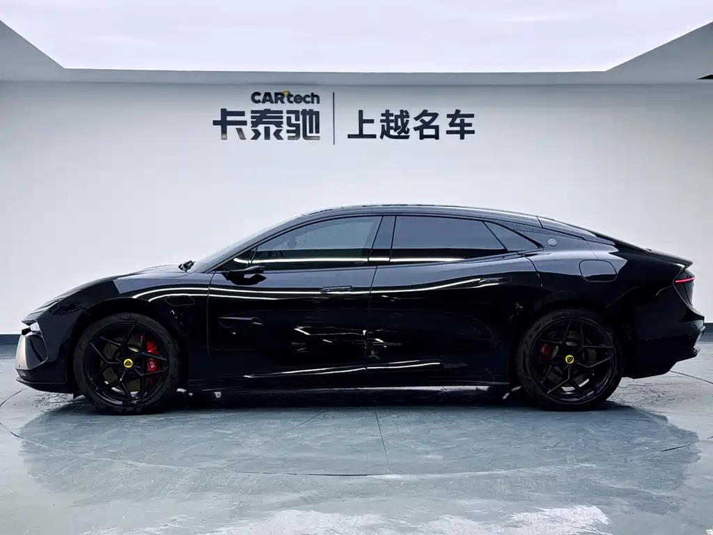 Lotus Sports Car EMEYA 2025 Lotus First Edition Limited 2025 - thumbnail 8