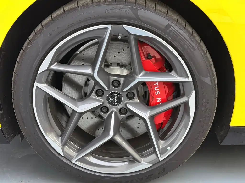 Lotus Sports Car EMEYA 2025 600 Luxury Edition 2026 - thumbnail 24