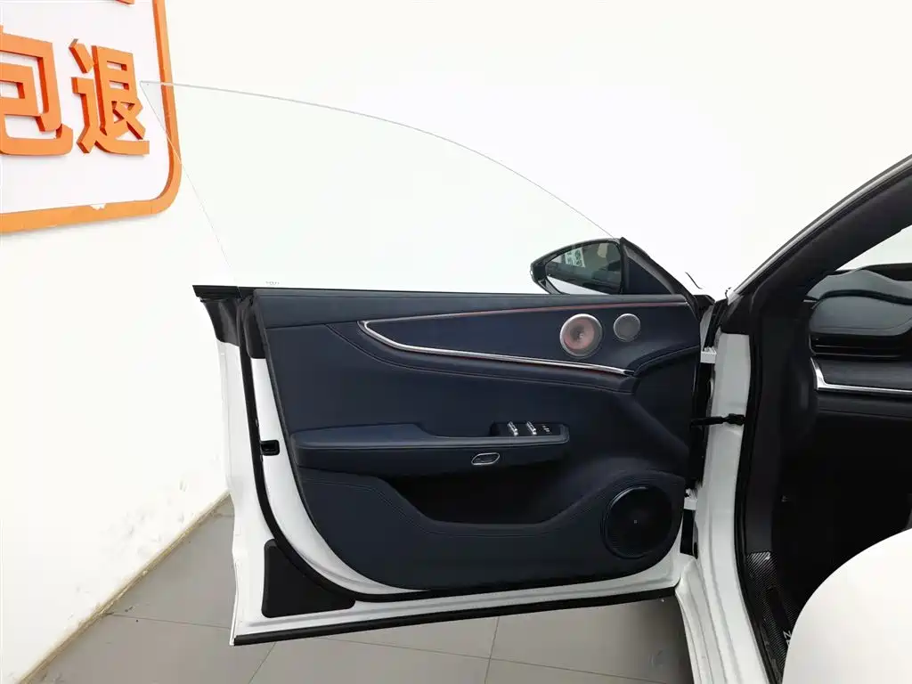 Zeekr ZEEKR 001 2026 103kWh AWD Ultra Edition 2025 - thumbnail 8