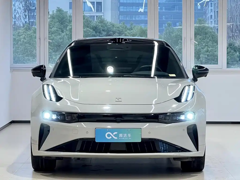 Zeekr Zeekr 001 2025 YOU Edition 100kWh AWD 2024 - thumbnail 3