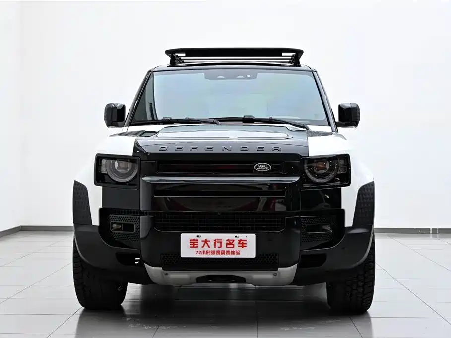 Land Rover Land Rover Defender 2024 110 3.0T P400 Dark Edition 2024 - thumbnail 3