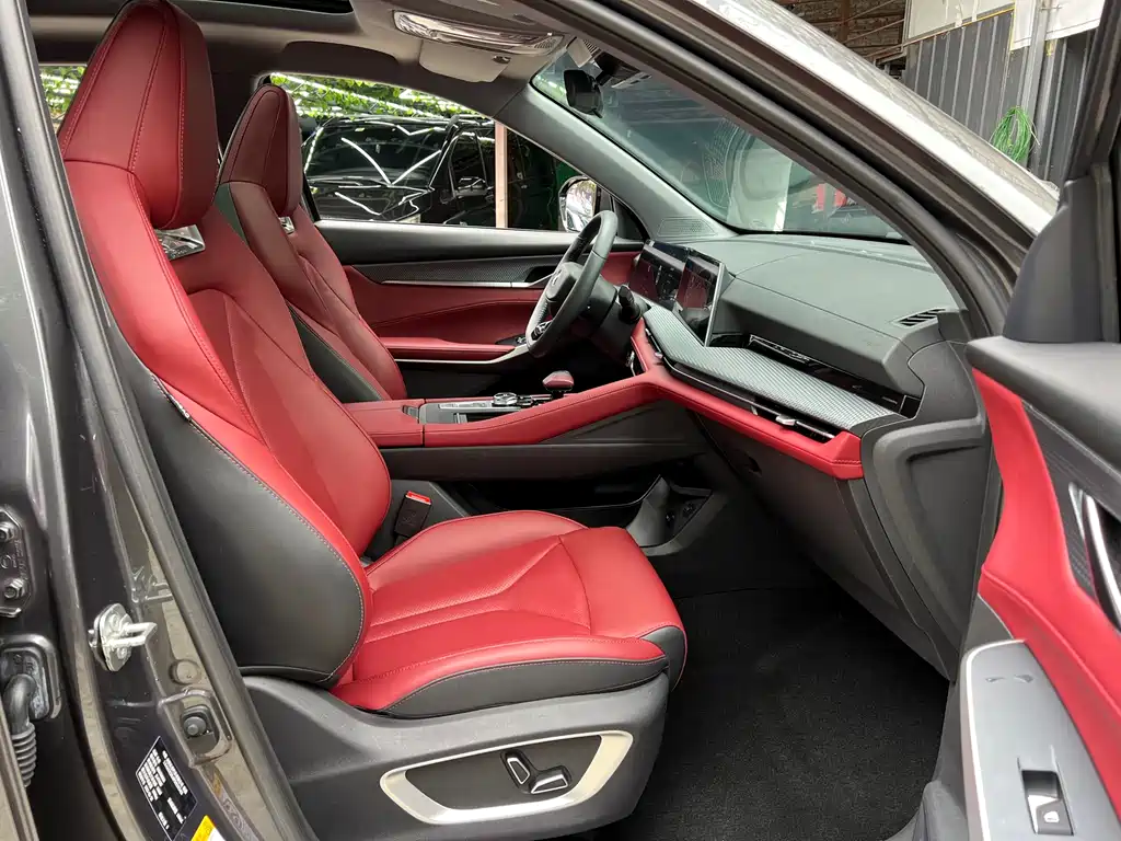 Changan Changan CS75 PLUS 2022 Second Generation 1.5T Automatic Premium Model 2023 - thumbnail 10