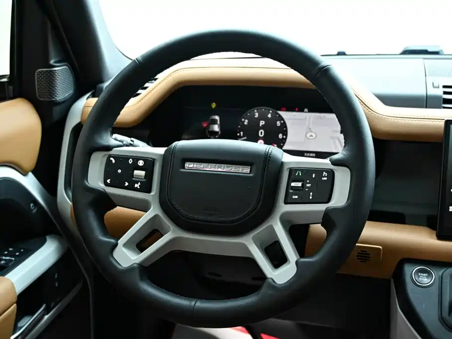 Land Rover Land Rover Defender 2024 110 3.0T P400 Dark Edition 2024 - thumbnail 24