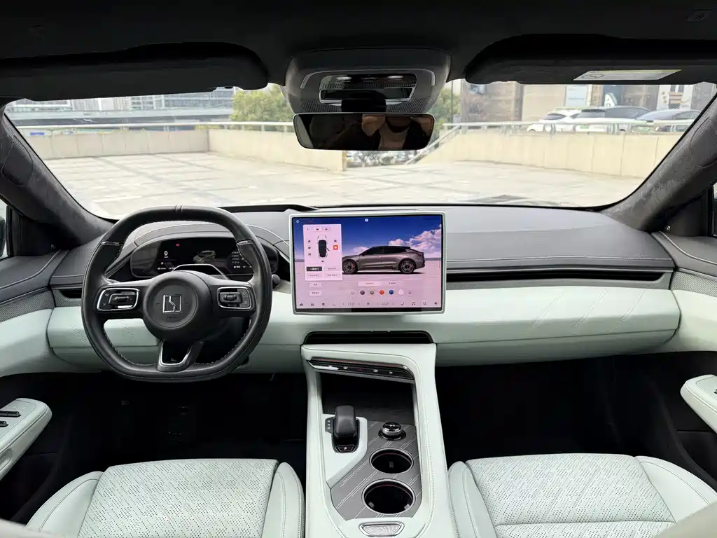 Zeekr Zeekr 001 2024 YOU Edition 100kWh AWD 2024 - thumbnail 17