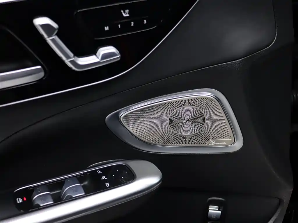 Mercedes-Benz Mercedes-Benz C-Class AMG 2024 AMG C 43 4MATIC 2024 - thumbnail 8