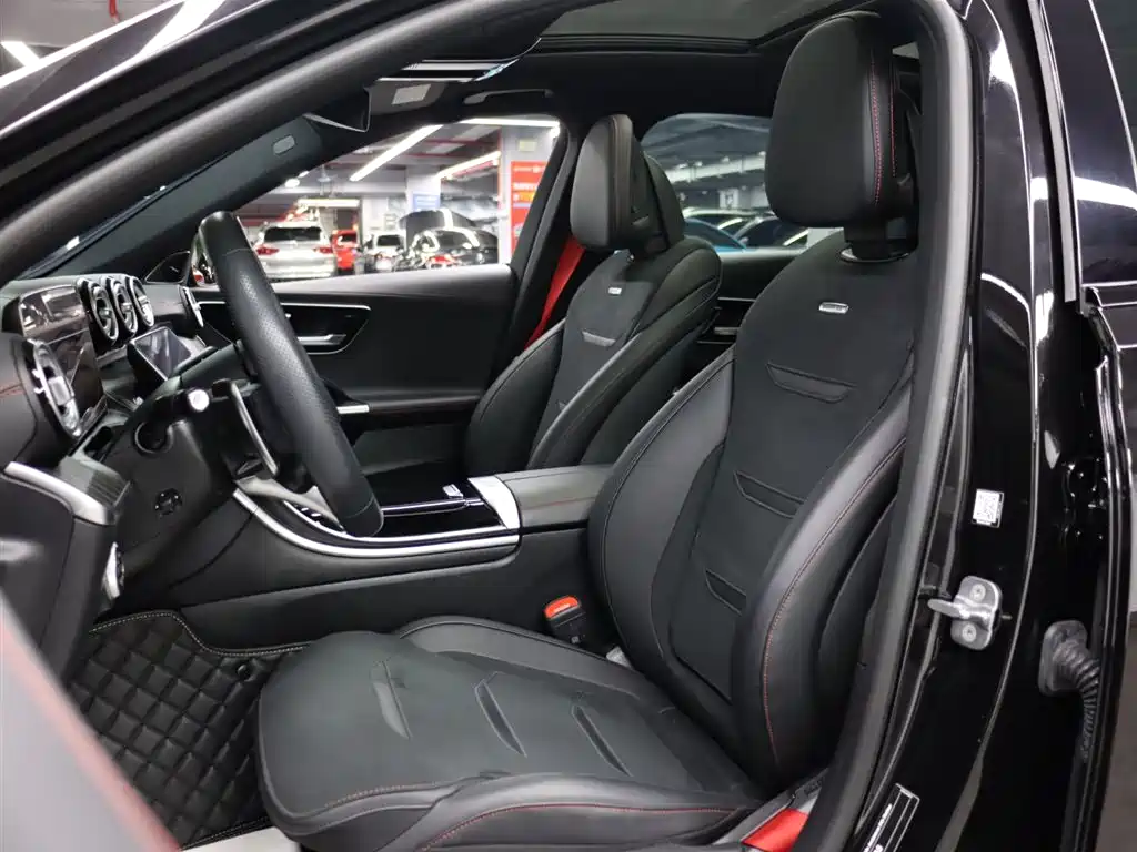 Mercedes-Benz Mercedes-Benz C-Class AMG 2024 AMG C 43 4MATIC 2024 - thumbnail 9