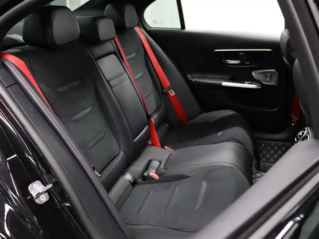 Mercedes-Benz Mercedes-Benz C-Class AMG 2024 AMG C 43 4MATIC 2024 - thumbnail 24