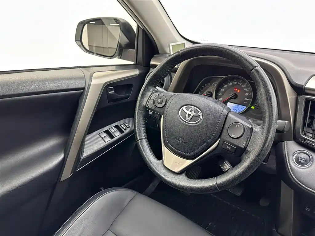 Toyota RAV4 2015 2.5L Automatic AWD Premium Edition 2015 - thumbnail 10