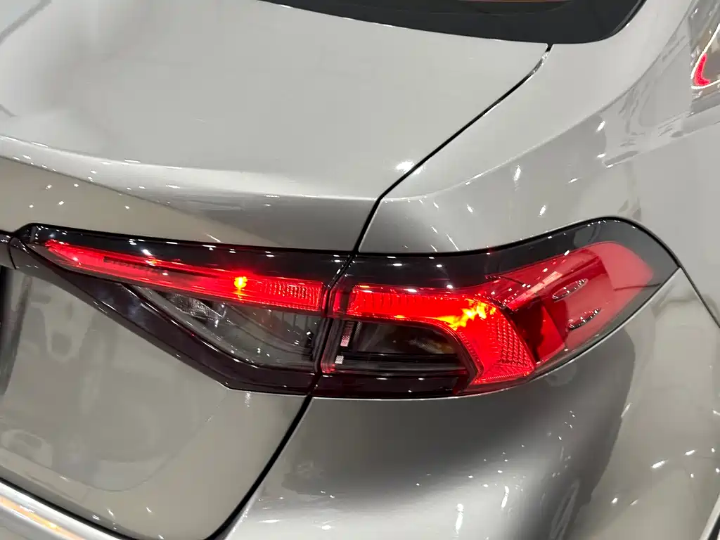 Toyota Toyota Asia Lion 2023 2.0L Elite Edition 2023 - thumbnail 17