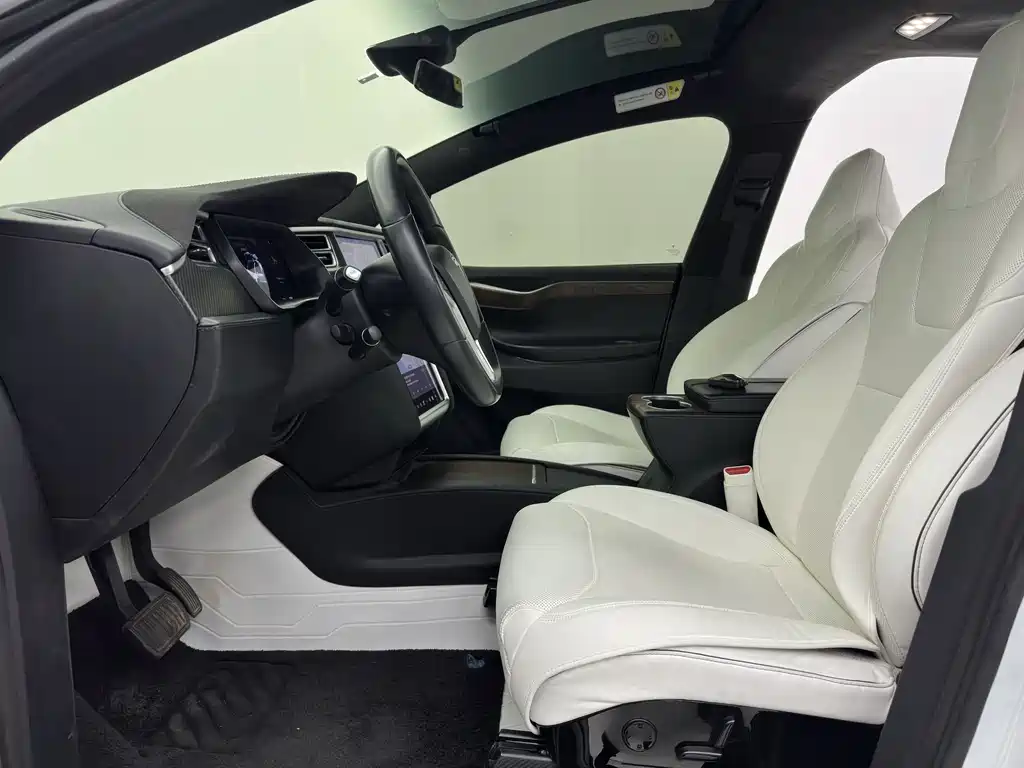Tesla Model X 2017 Model X 100D Long Range Version 2017 - thumbnail 26