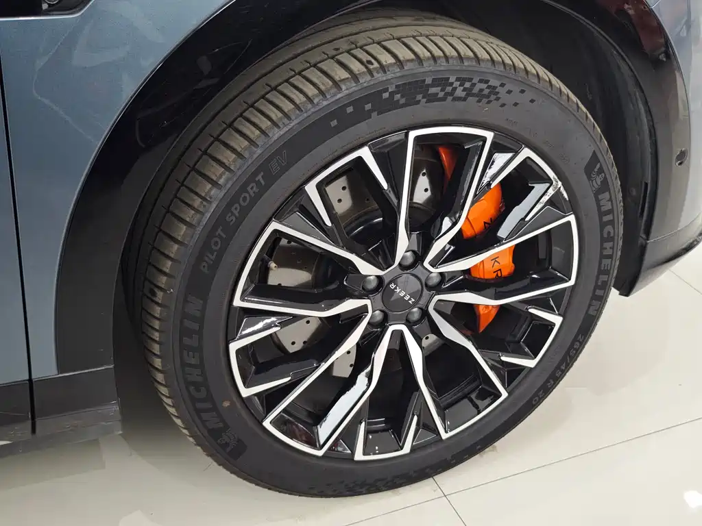 Zeekr ZEEKR 7X 2025 75kWh RWD Smart Drive Edition 2024 - thumbnail 16