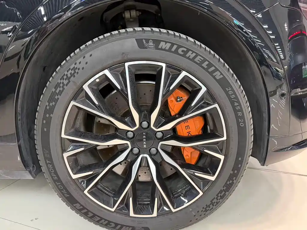 Zeekr Zeekr 7X 2025 75kWh RWD Smart Drive Edition 2024 - thumbnail 4