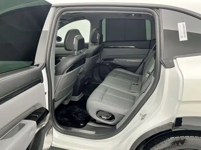 Zeekr Zeekr 7X 2025 100kWh Long Range Rear Drive Intelligent Driving Edition 2024 - thumbnail 17