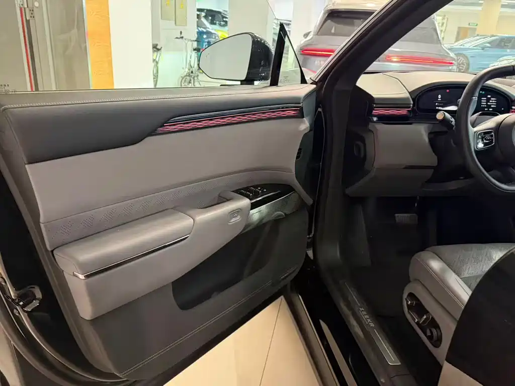 Zeekr Zeekr 7X 2025 75kWh RWD Smart Drive Edition 2024 - thumbnail 12