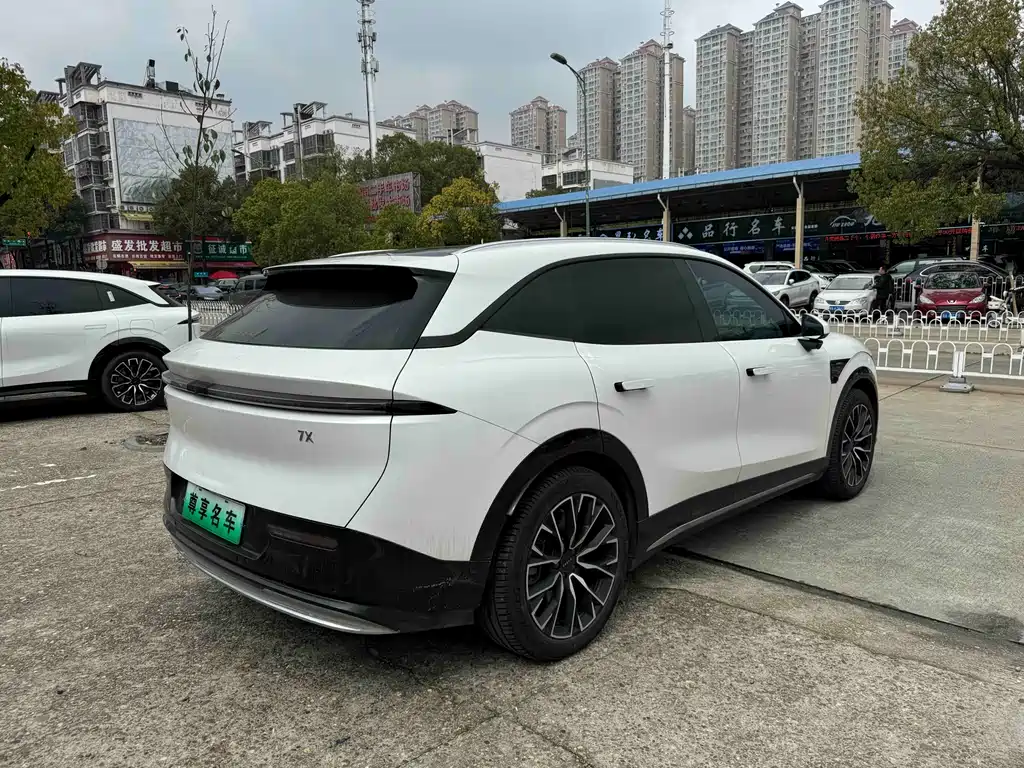 Zeekr ZEEKR 7X 2025 75kWh RWD Smart Drive Edition 2025 - thumbnail 5