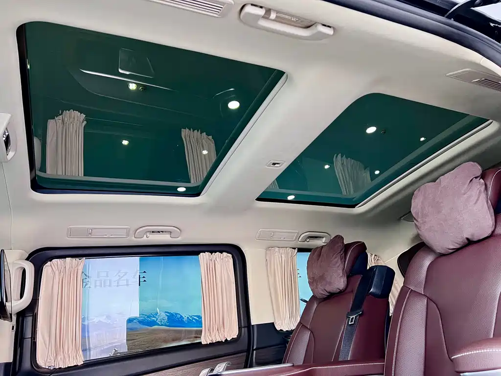 Mercedes-Benz Mercedes-Benz V-Class 2024 V 300 Exclusive Edition 2025 - thumbnail 12