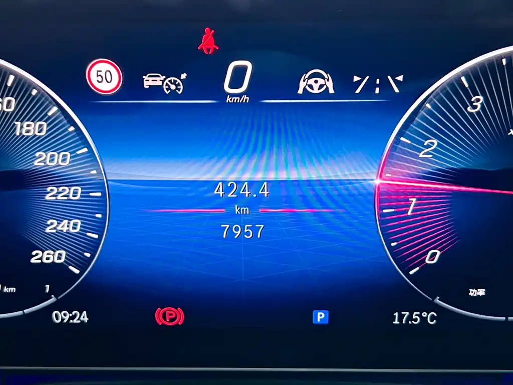 Mercedes-Benz Mercedes-Benz V-Class 2024 V 300 Exclusive Edition 2025 - thumbnail 13