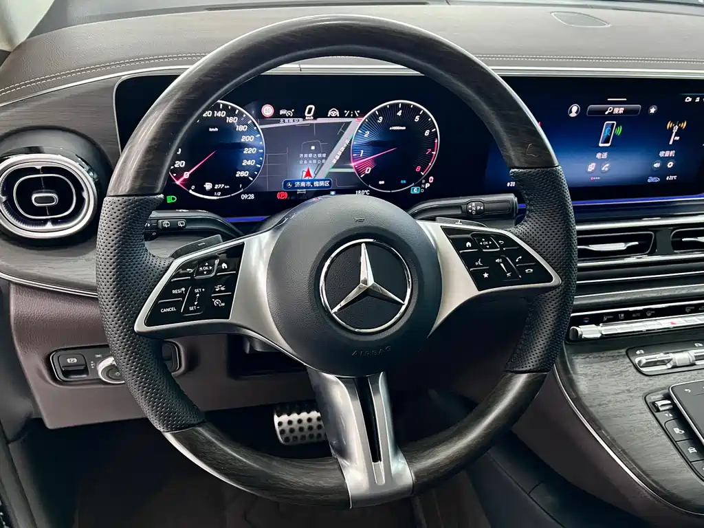 Mercedes-Benz Mercedes-Benz V-Class 2024 V 300 Exclusive Edition 2025 - thumbnail 15