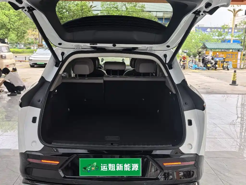 Zeekr ZEEKR 7X 2025 75kWh RWD Smart Drive Edition 2024 - thumbnail 6