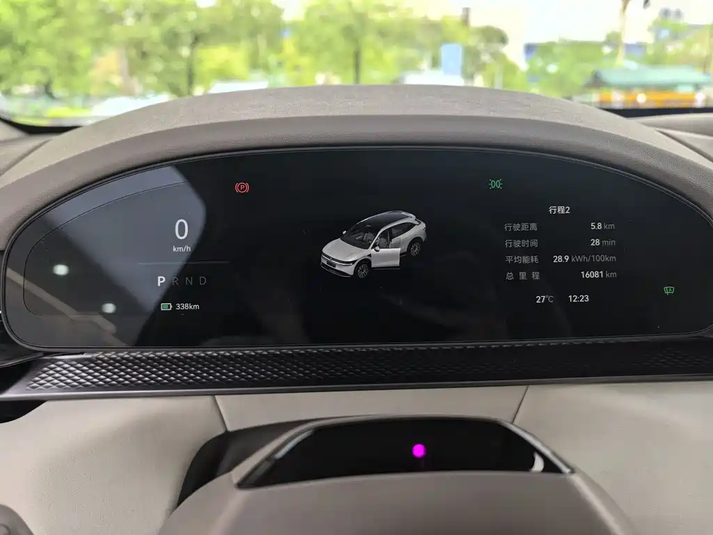 Zeekr ZEEKR 7X 2025 75kWh RWD Smart Drive Edition 2024 - thumbnail 14