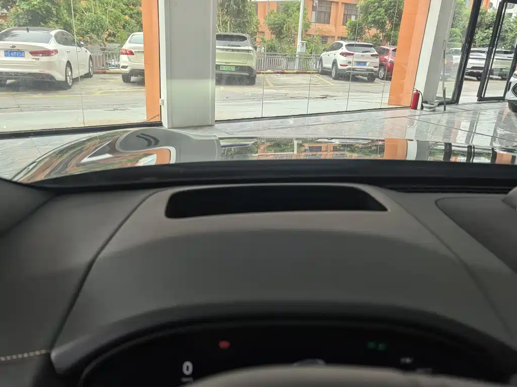 Zeekr ZEEKR 7X 2025 75kWh RWD Smart Drive Edition 2024 - thumbnail 8