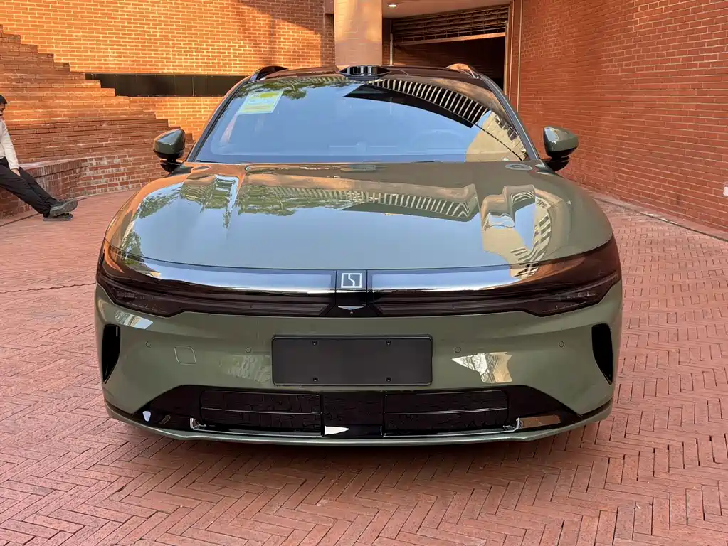 Zeekr ZEEKR 007 GT 2025 Long Range Rear-Wheel Drive Intelligent Driving Version 100kWh 2026 - thumbnail 3