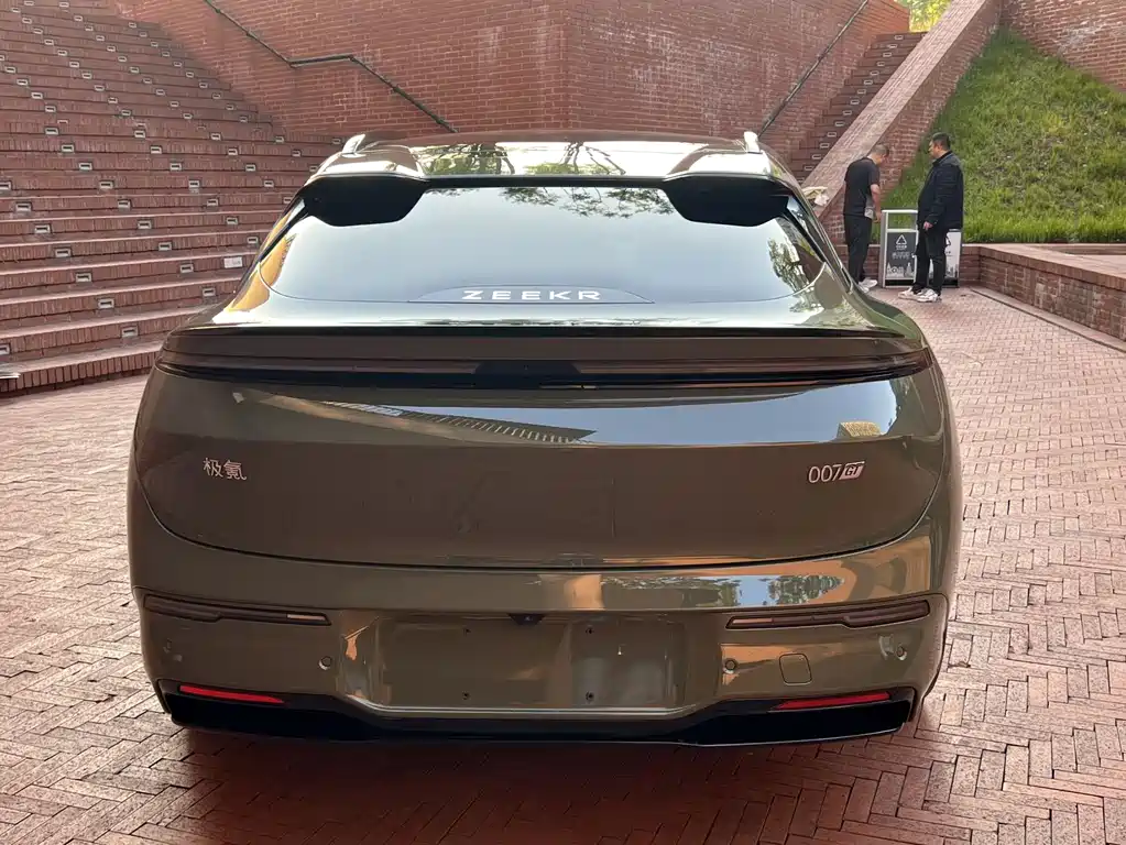 Zeekr ZEEKR 007 GT 2025 Long Range Rear-Wheel Drive Intelligent Driving Version 100kWh 2026 - thumbnail 4