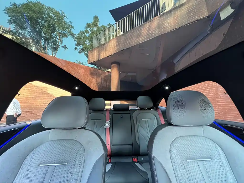 Zeekr ZEEKR 007 GT 2025 Long Range Rear-Wheel Drive Intelligent Driving Version 100kWh 2026 - thumbnail 16