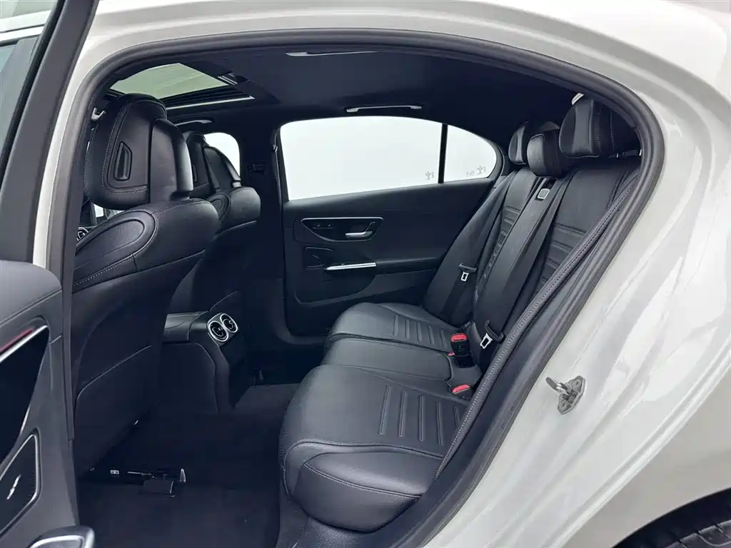 Mercedes-Benz Mercedes-Benz C-Class 2022 C 200 L Sport Edition 2022 - thumbnail 15